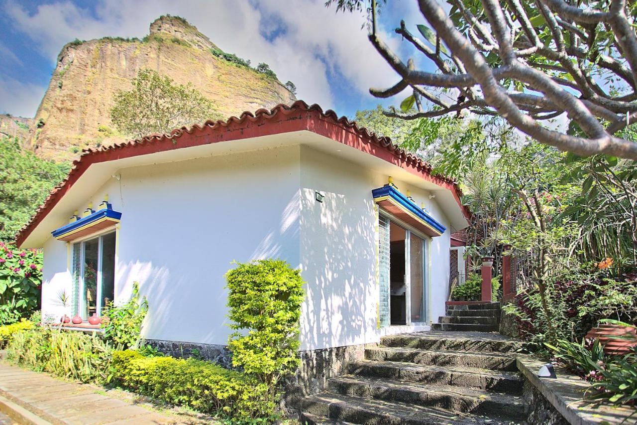 Casa Jacobina Tepoztlan Hotel Buitenkant foto